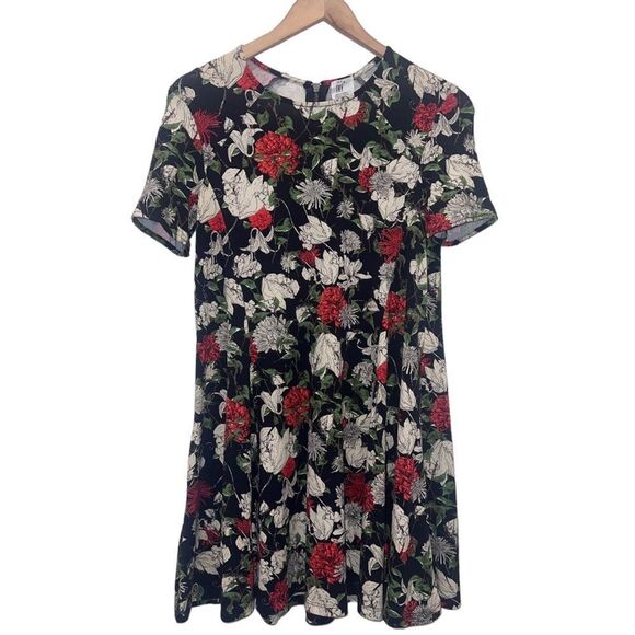 Zara TRF Black Floral Rose Botanical Swing Short Sleeve Flowy Tunic Dress 💜 - Picture 4 of 11
